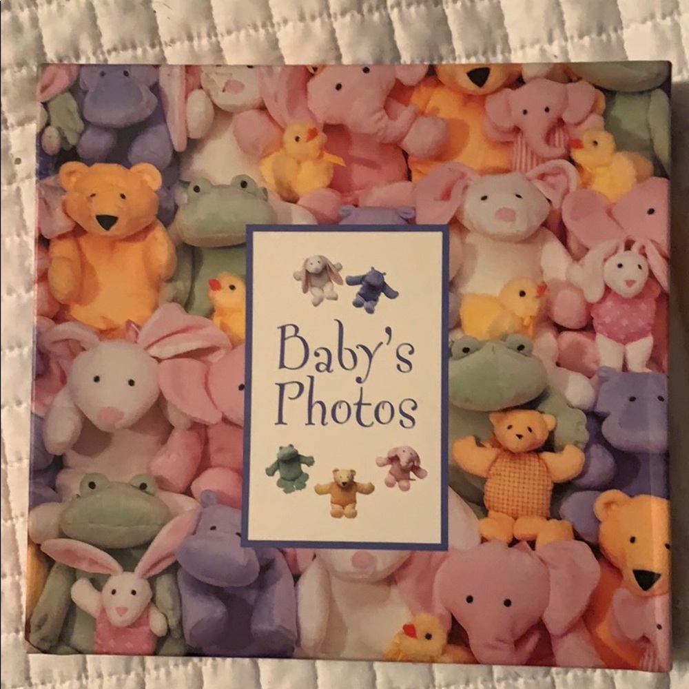 NEW Beautifully illustrated Hardcover Baby album